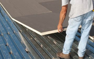 benefits of insulating Pheonix Green flat roofing